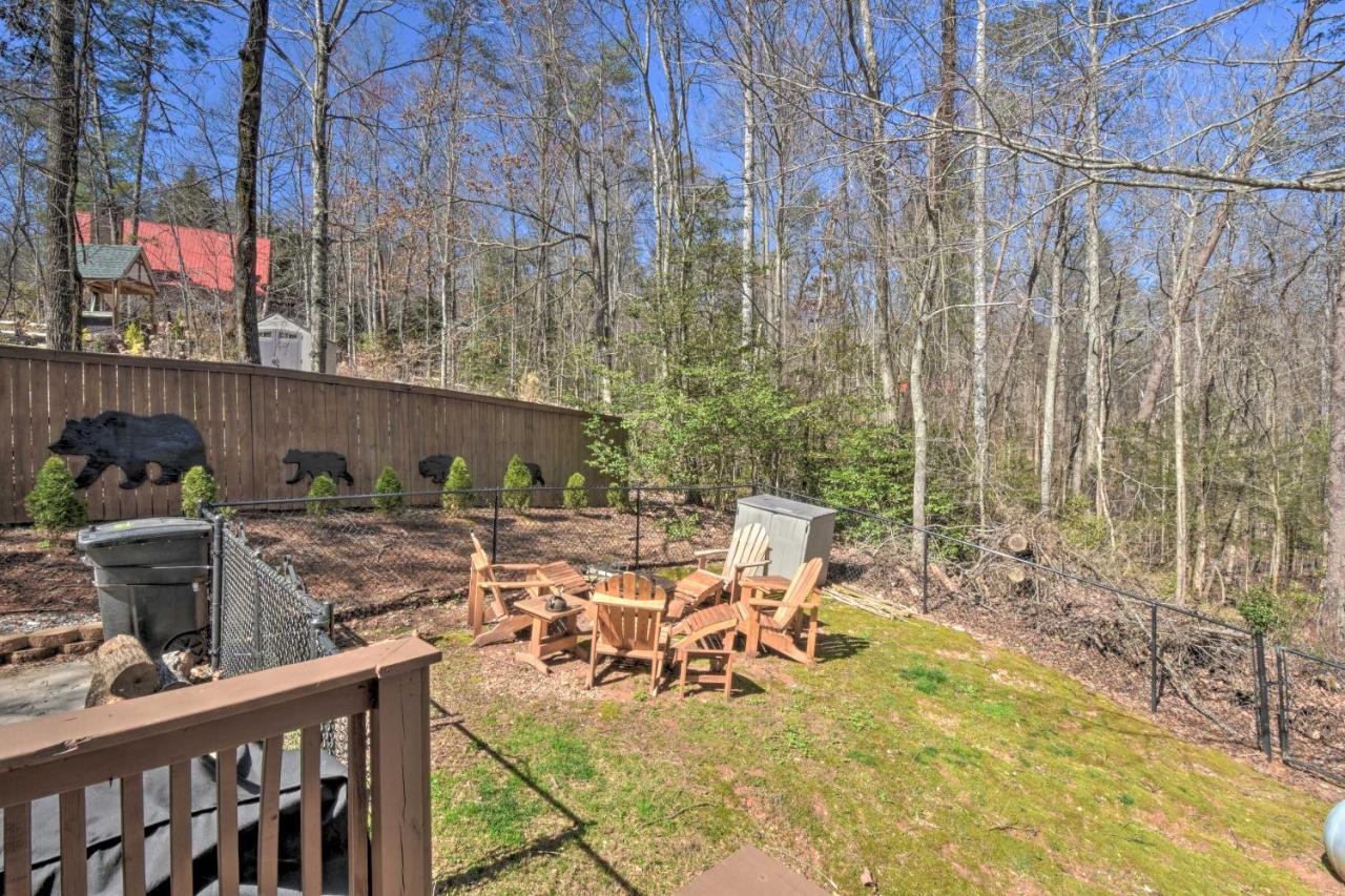 Helen Cabin With Deck And Hot Tub Less Than Half Mi To Main St Экстерьер фото
