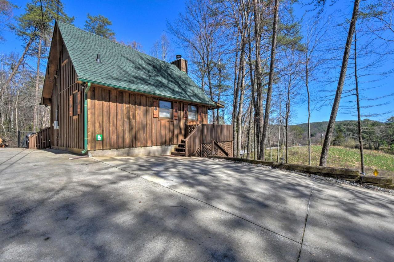Helen Cabin With Deck And Hot Tub Less Than Half Mi To Main St Экстерьер фото